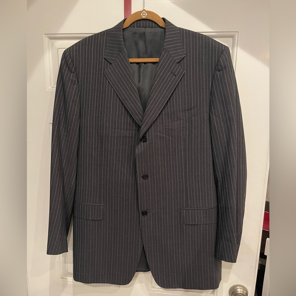 Canali Proposta Suit. Dark Grey. Blue and White Pinstripes. 54 L. Pans Size L.